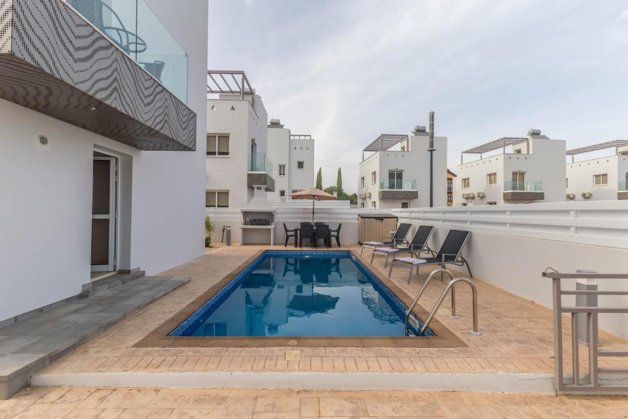 Nissini Villas 2 Ajía Nápa Kültér fotó