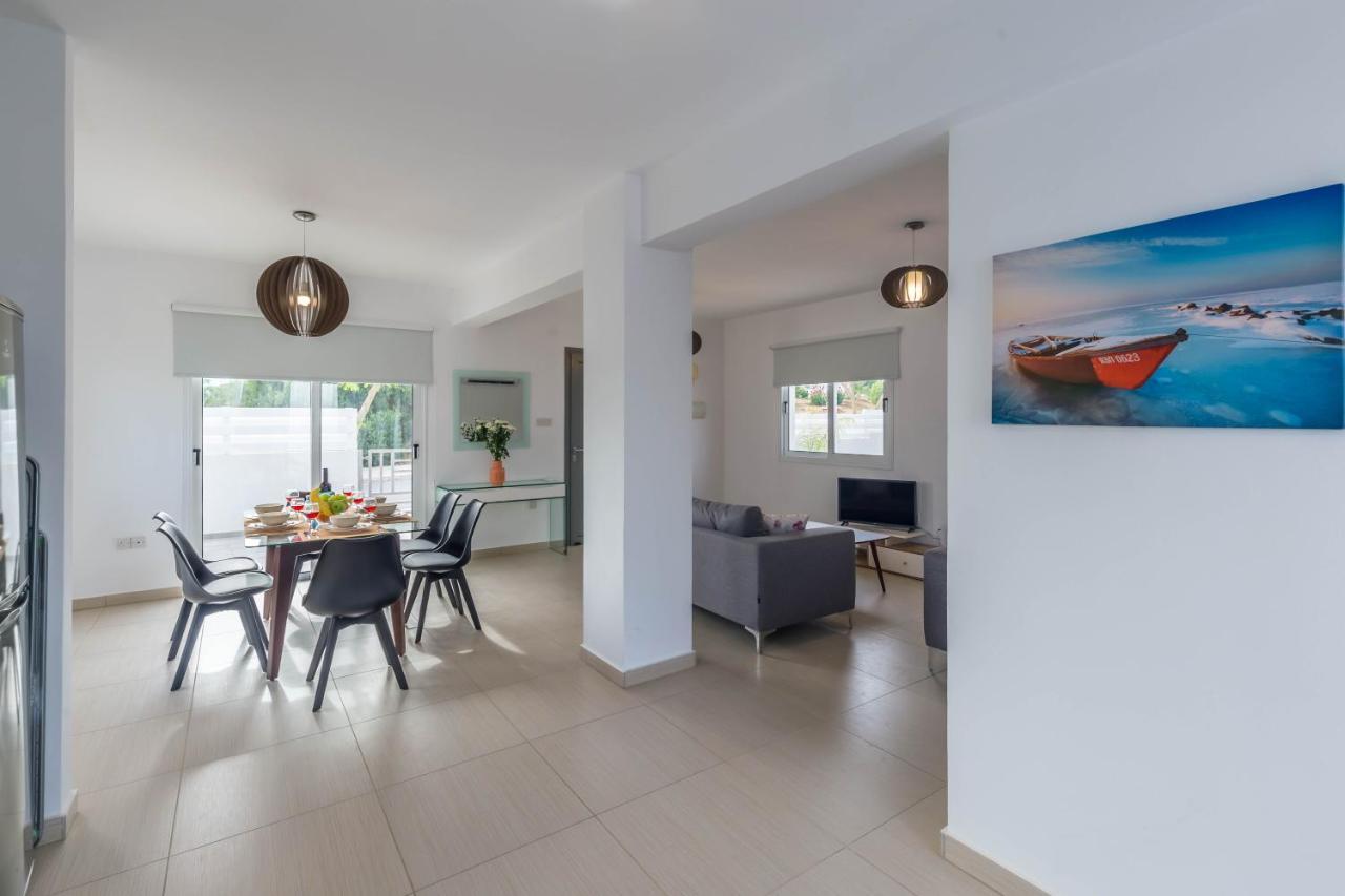 Nissini Villas 2 Ajía Nápa Kültér fotó