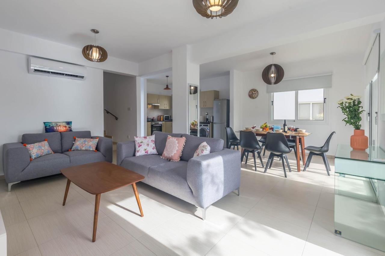 Nissini Villas 2 Ajía Nápa Kültér fotó