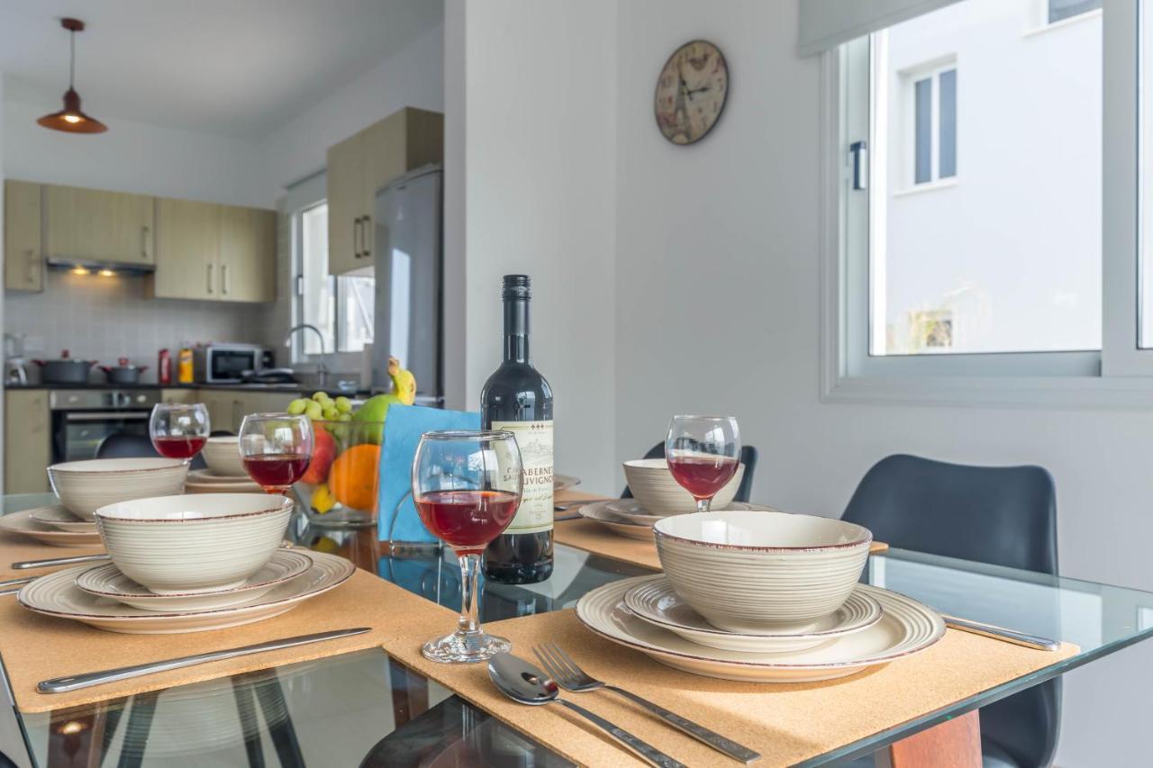 Nissini Villas 2 Ajía Nápa Kültér fotó